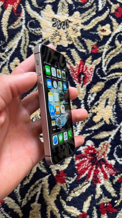 Продам Айфон 5 s