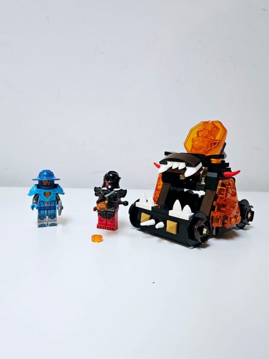 Lego Nexo Knights 70311 - Chaos Catapult (2016)