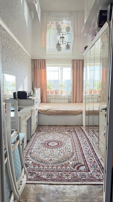 Продам квартиру мкр Каратау 8