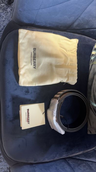 Vand curea Burberry