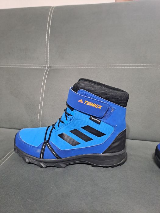 Боти  Adidas (като нови) 38 2/3