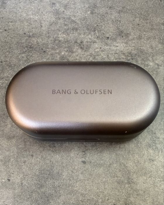 Bang & Olufsen Beoplay EQ ЗА ЧАСТИ!!!