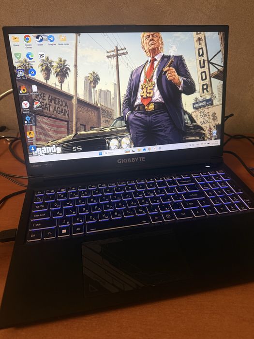 Срочно продам Игровой Ноутбук Gigabyte