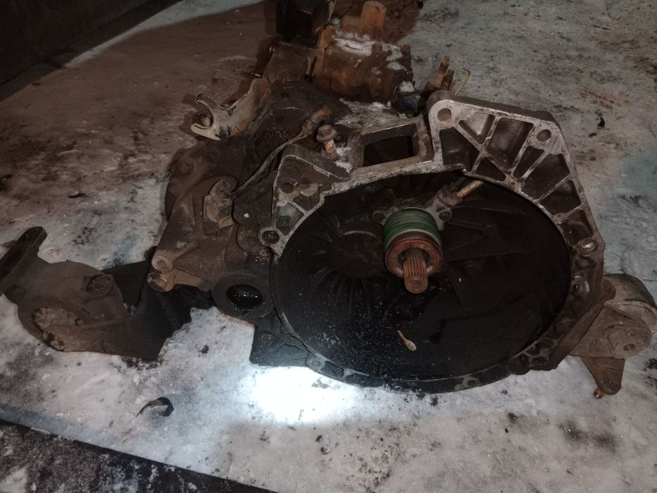 КПП форд Мондео 2.5л 1997года