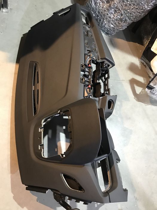 Plansa bord bmw seria 2 f45