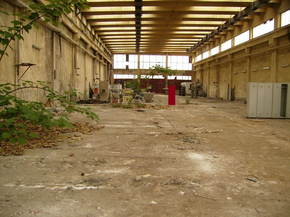 Продава се Промишлена сграда в Хасково, Промишлена зона - Изток - 1756 кв.м за 114 €/кв.м - Снимка #3