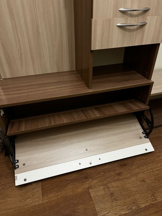 Шкаф в прихожую