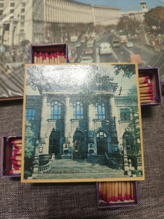 Продам сувенирные спички для коллекции