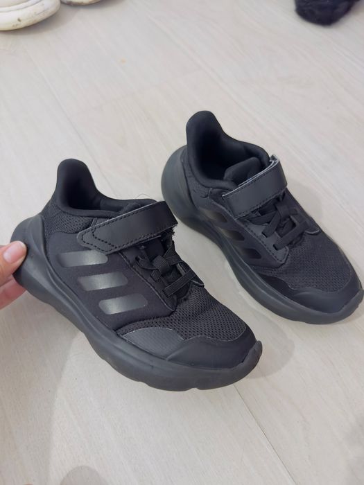 Продам детскую обувь на мальчика