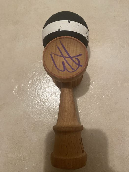 Kendama foarte legendară