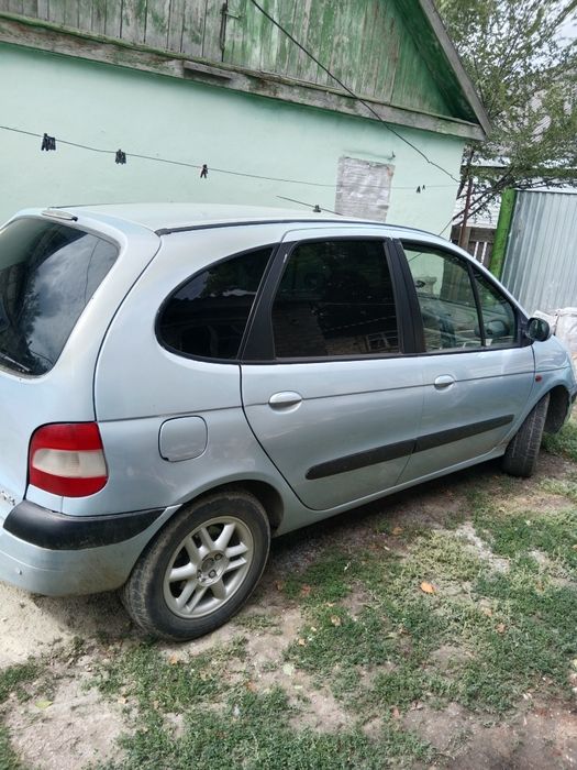 Продам Рено скеник 2002 год