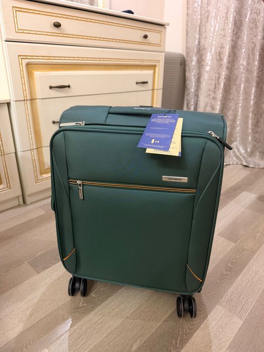 Чемодан Samsonite новый размер S