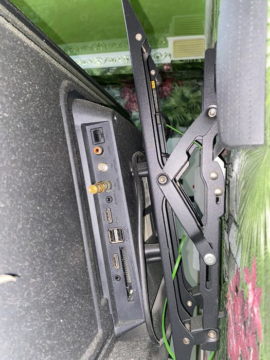 Продам телевизор