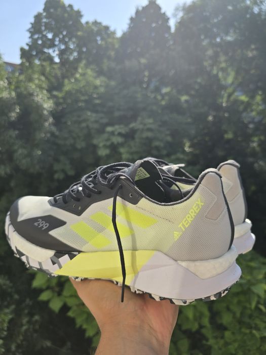 Adidas Terrex marimea 44