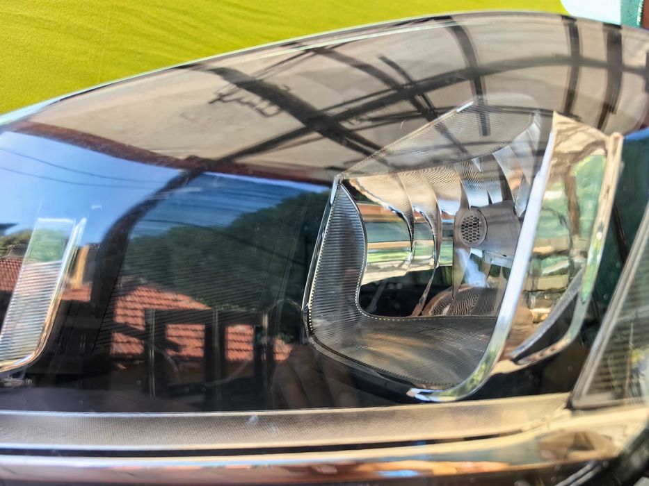 Фар за VW Touran / ВФ Туран