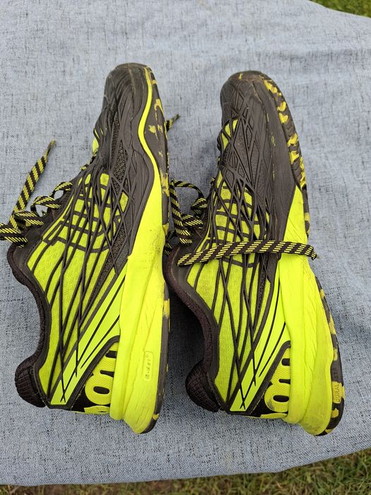 Adidași Wilson impecabili