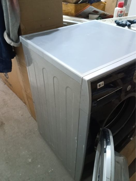 Продам стиралку 7 кг