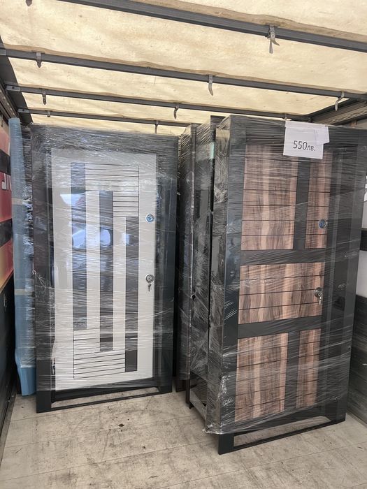 Блиндирани врати мн голям избор експресна доставка