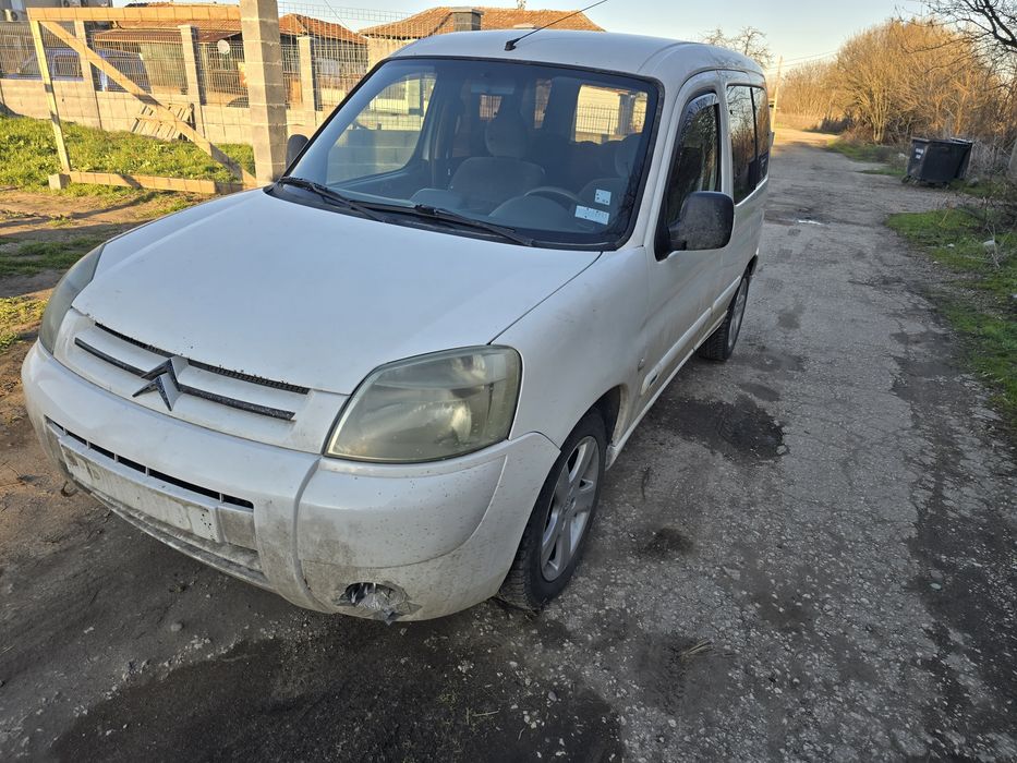 Продавам цитровн берлинло на части