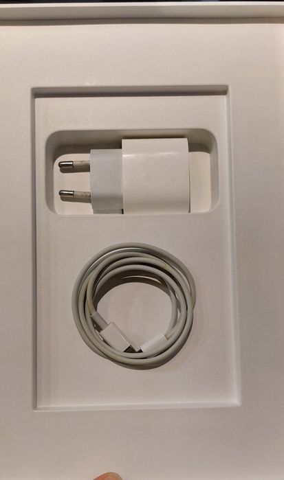 обменяю планшет на ноутбук