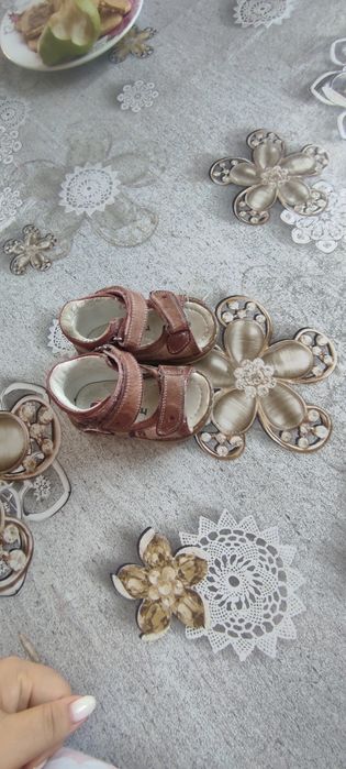 Продам качественную обувь