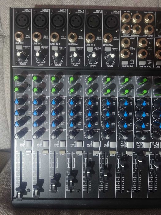 Mixer Analog Mackie 1402 VLZ4 • Live/Inregistrari