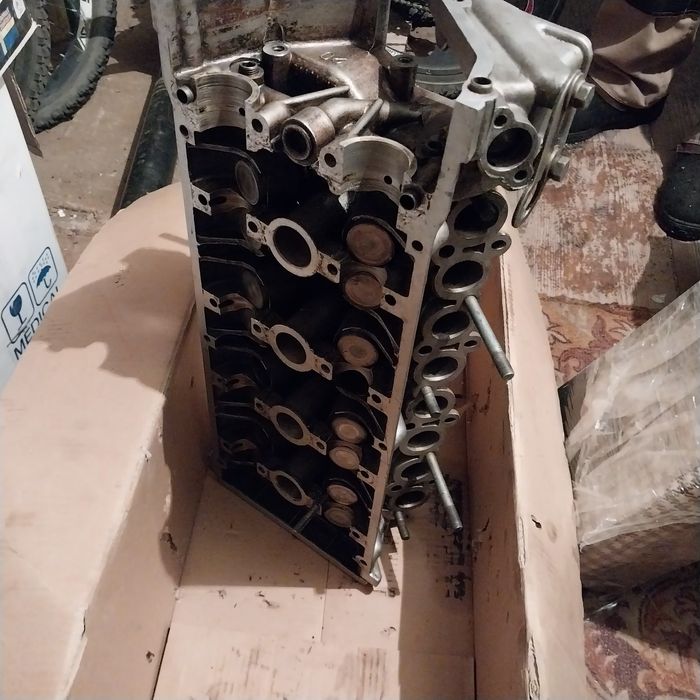 Продам головку ГБЦ, 406 двигатель