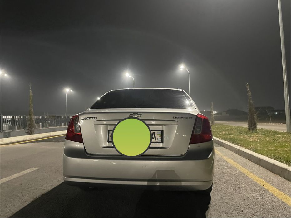 Lasetti 1.8 yaxshi holatda