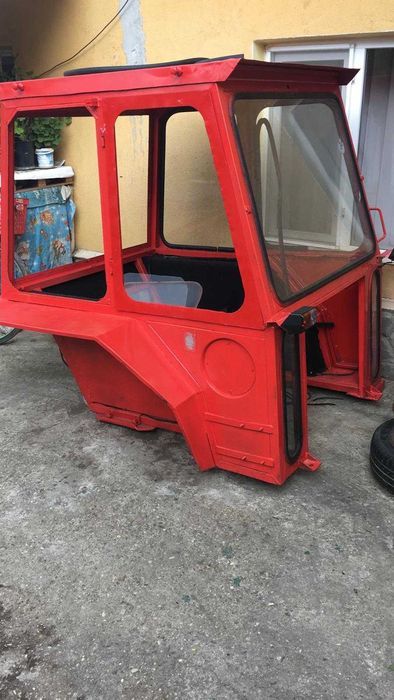 Parbriz tractor romanesc Leut