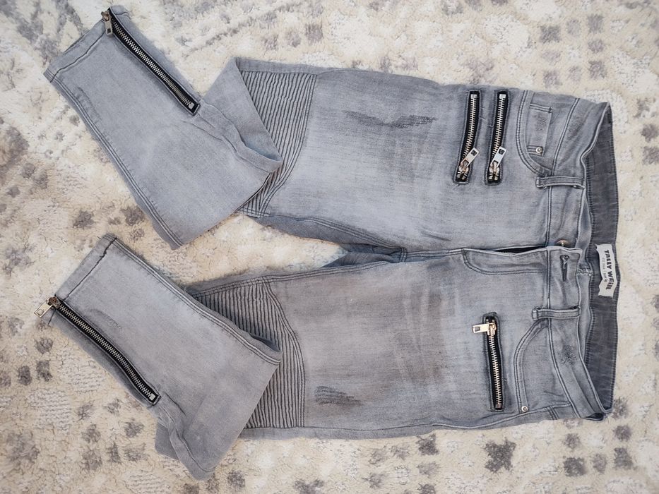 2 perechi de blugi nr 36 S