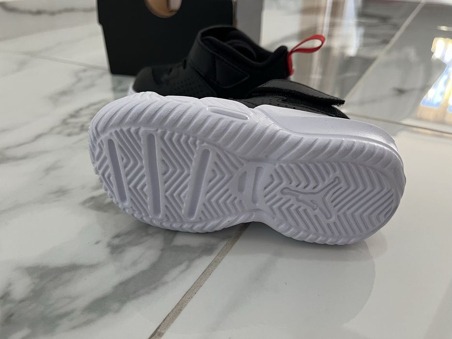 Детски обувки Nike Jordan Stay Loyal 2 - 21/23.5