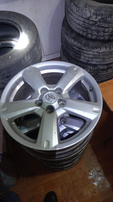 Диск тайота рав4