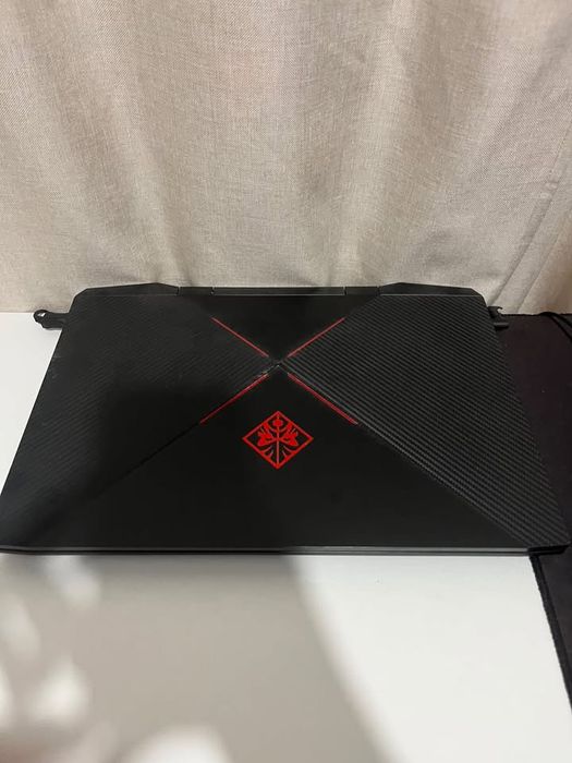 vand laptop de gaming