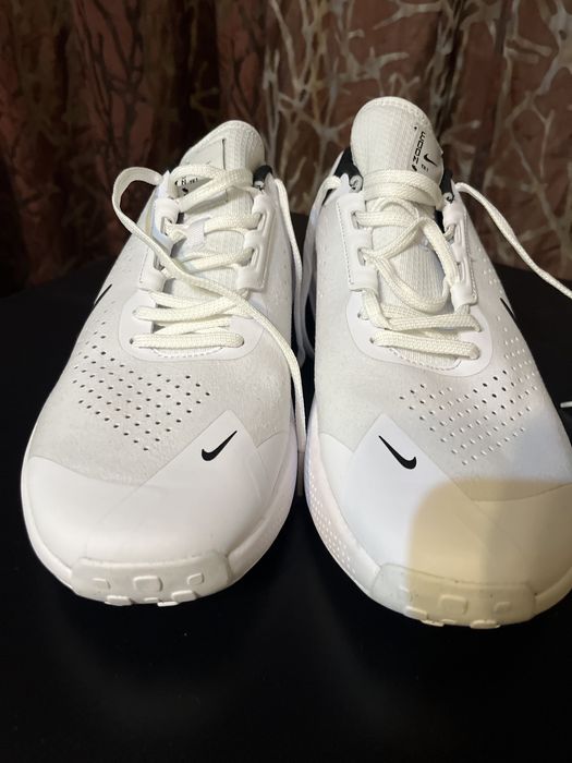 Продавам нови маратонки Nike номер 47,5 чисто нови