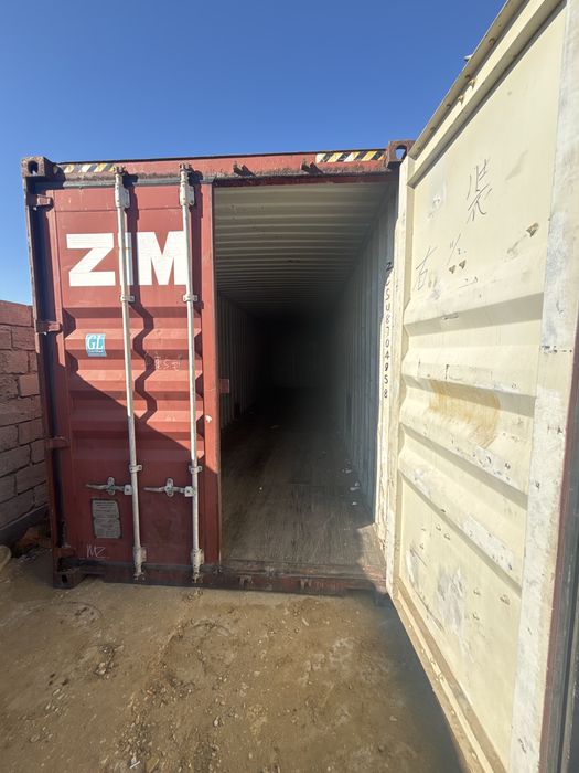 Контейнер морской