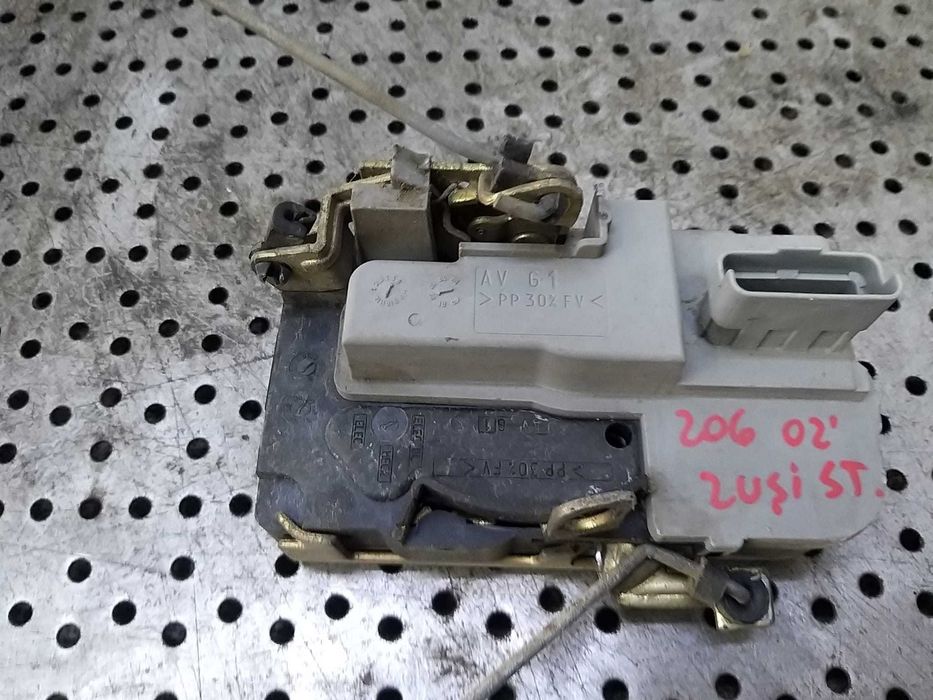 broasca usa stanga peugeot 206 2002