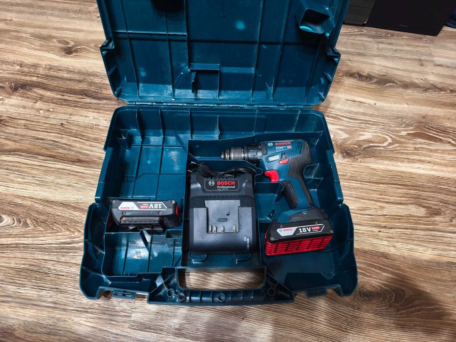 Bosch GSR 18V-50.  300лв.