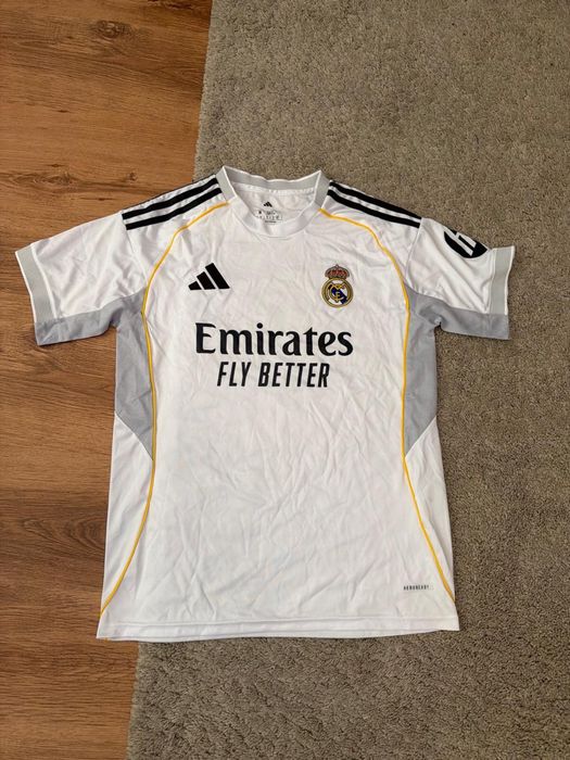 Tricou real madrid nou