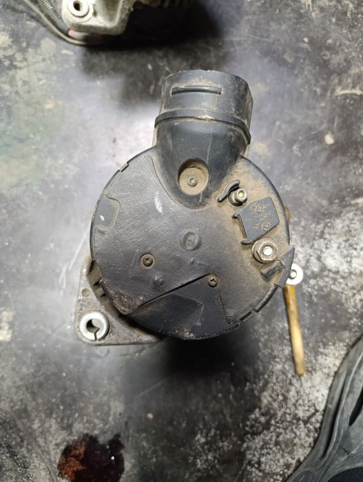 Ауди 2.8 5v генератор