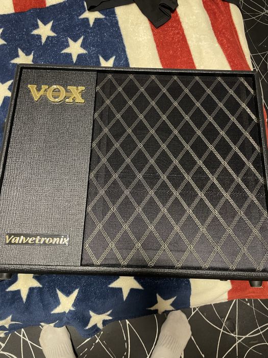 китарен усилвател VOX VT40X – 40W