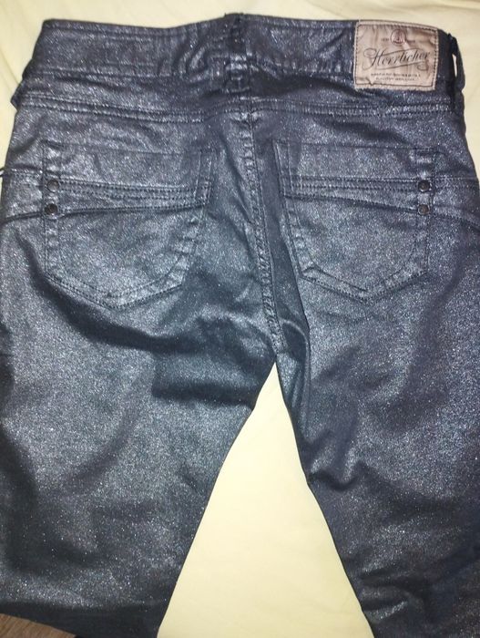 Нов панталон 27 размер