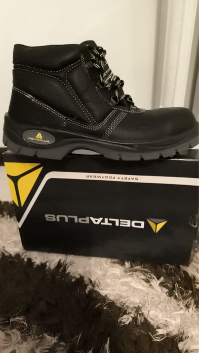 Зимняя обувь