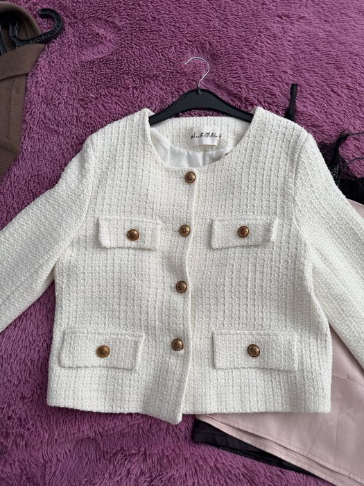 Продам майки под пиджак , и пиджак