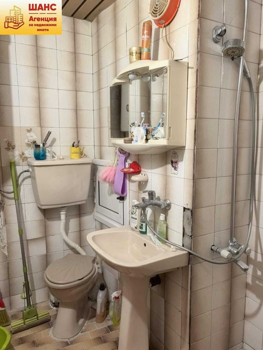 Продава се Двустаен апартамент в Плевен, Дружба 3 - 63 кв.м за 1318 €/кв.м - Снимка #7