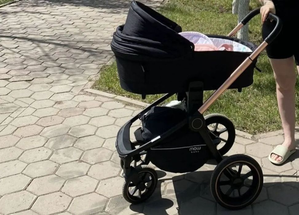 Продадим коляску Rant Zoom 2 в 1