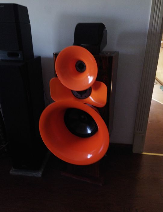 Рупоры на колонки и динамики. Разных размеров и форм. Напечатаны на 3Д