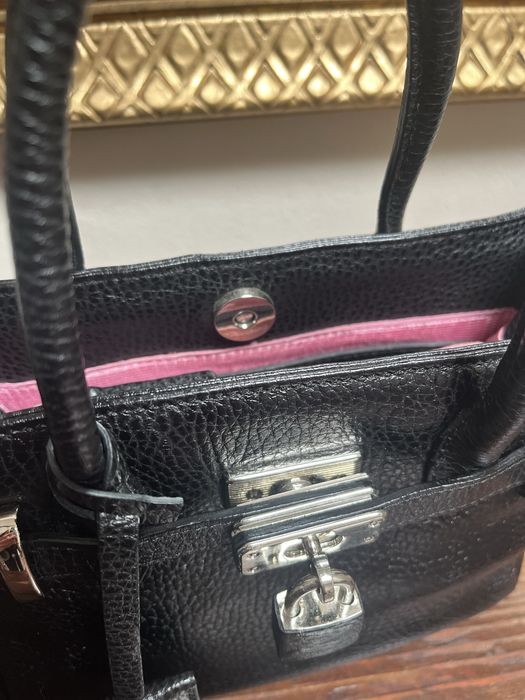 Geanta de piele, Debenhams