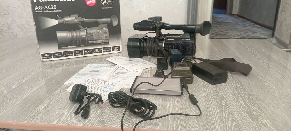 Panasonic AG AC30