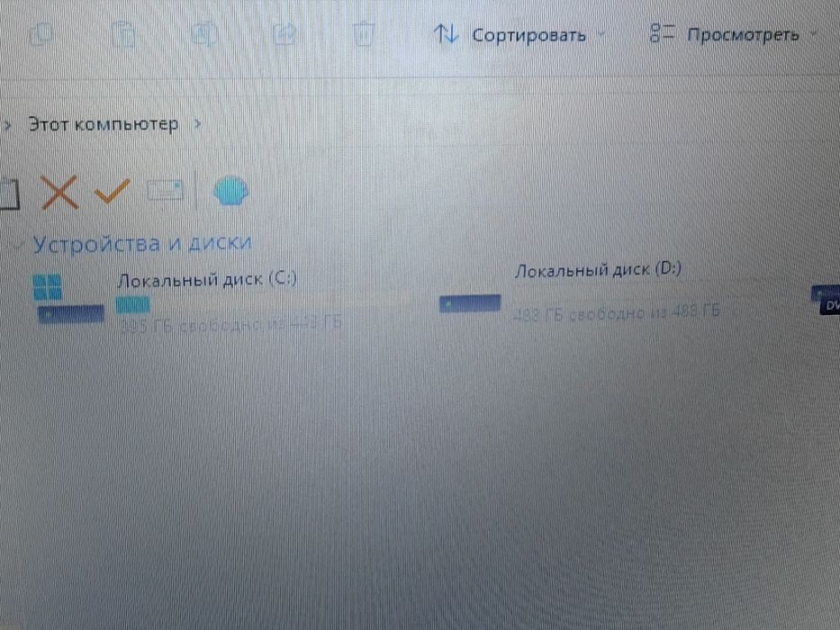 * Ноутбук тап таза *