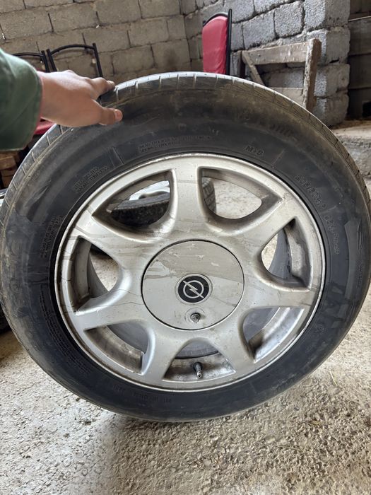 Диски на машину.